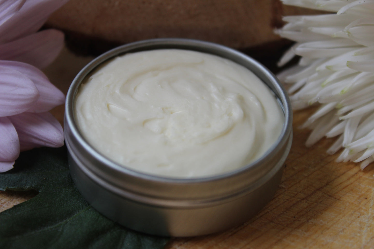 Vegan Hand Balm | Chia Seed | Green Tea | Rosewood Leaf | Babassu | Mango | Evening Primrose | Burdock | Yarrow | Lemon Balm | Palmarosa