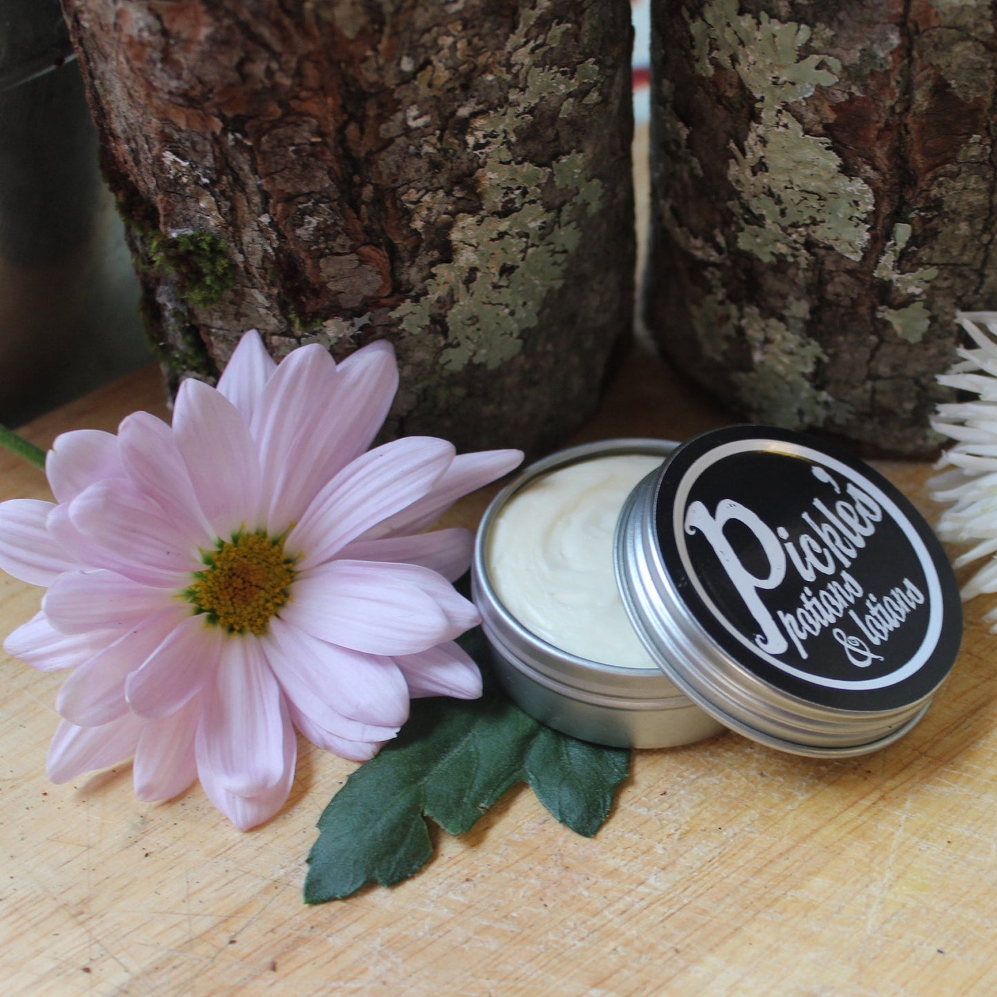 Vegan Hand Balm | Chia Seed | Green Tea | Rosewood Leaf | Babassu | Mango | Evening Primrose | Burdock | Yarrow | Lemon Balm | Palmarosa